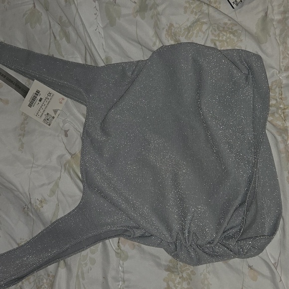 Zara Metalic Silver Crop Top - Picture 2 of 3
